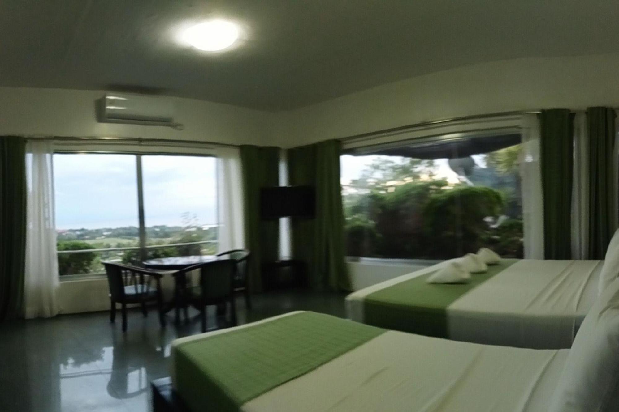 Garin Farm Pilgrimage Resort Powered By Cocotel San Joaquin 객실 사진